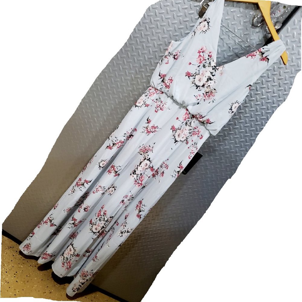 NWOT WAYF Side Slit Maxi Dress - Powder Blue Floral (M)